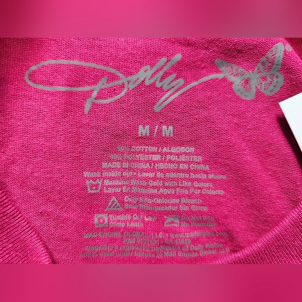Dolly Parton Butterfly Grapic Tee In Size Medium. New With Tags! - Picture 5 of 5